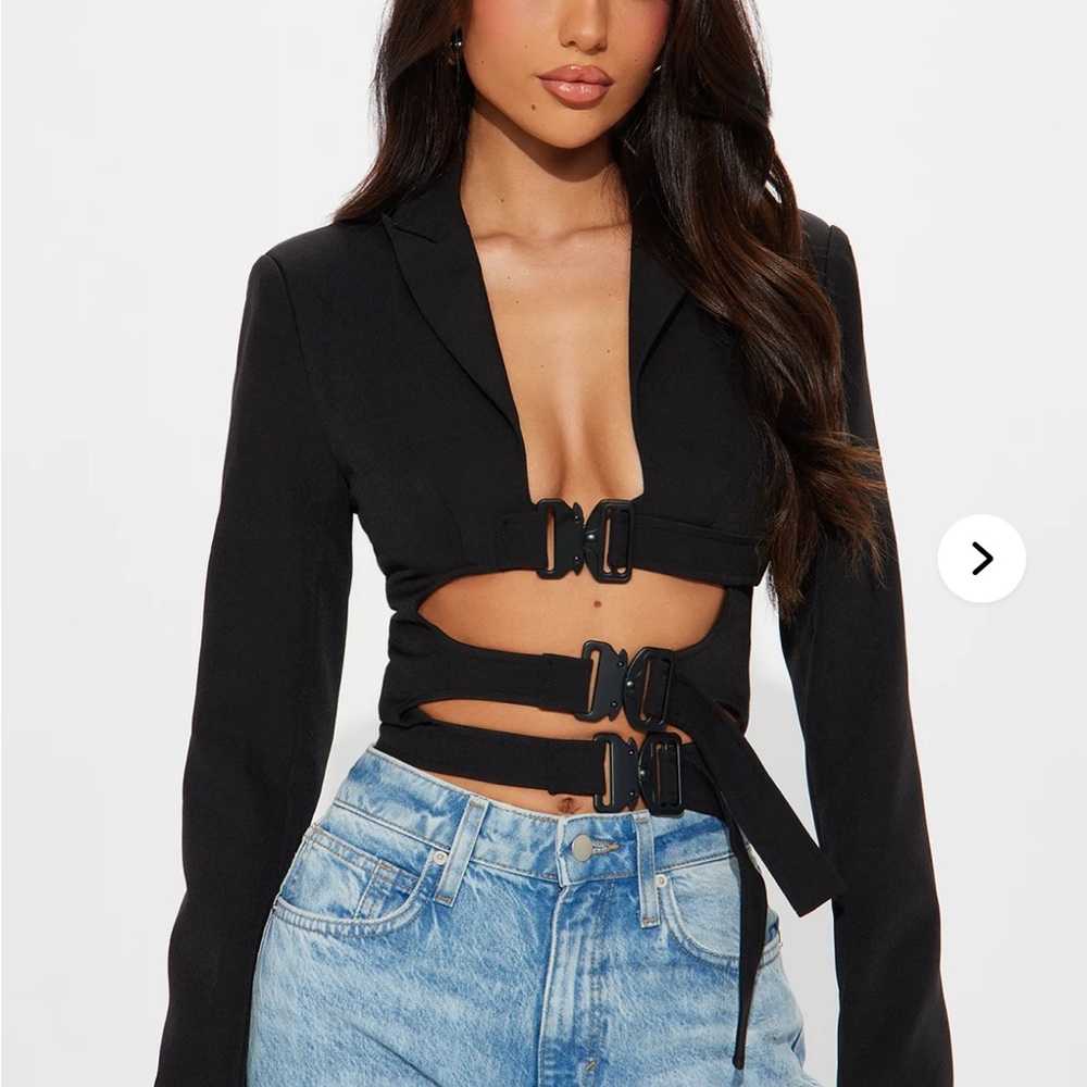 Fashion Nova “Buckle Up Babe” Cropped Blazer